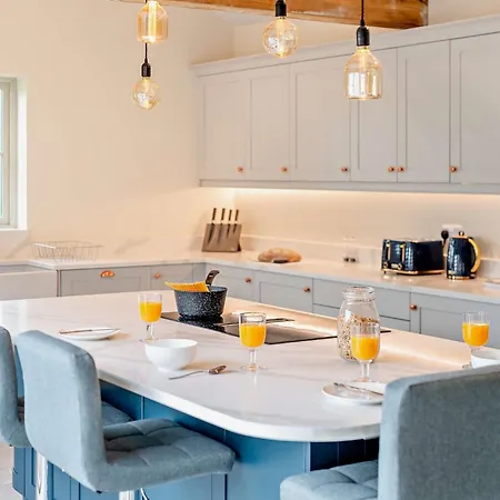 Holiday home 3 Bed In 94743