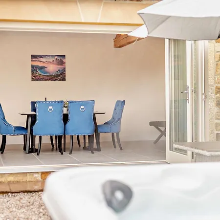 3 Bed In Harrogate Oc-94743 Holiday home Pateley Bridge